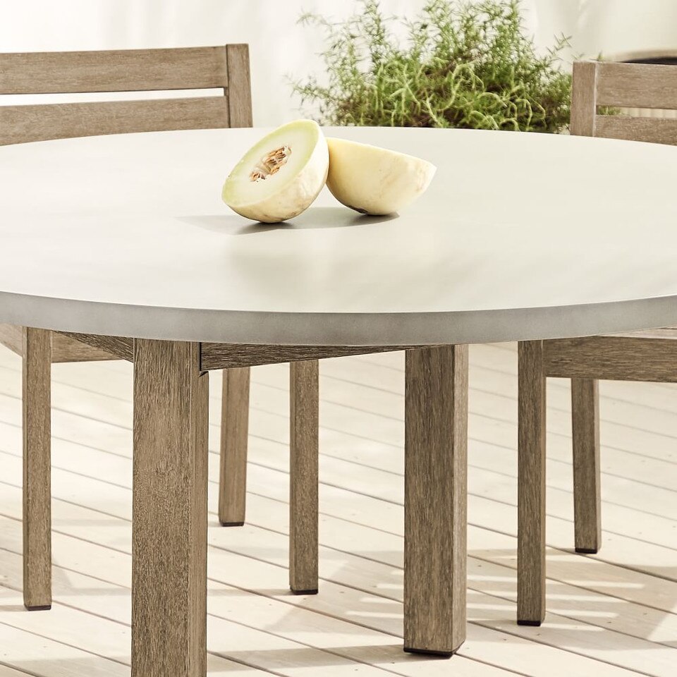 Concrete Outdoor Round Dining Table (60")